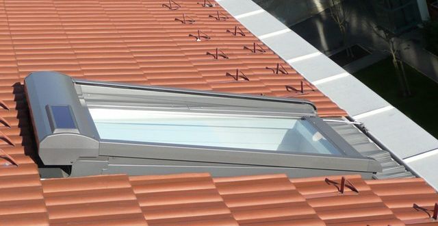 Referenz VELUX Solarrollladen