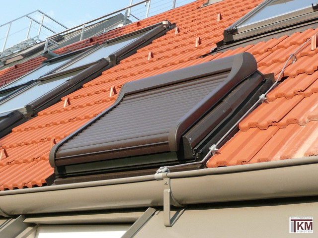 Sonnenschutzfolie Dachfenster aussen